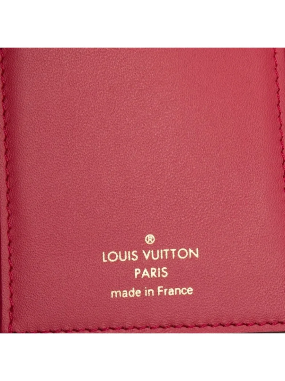 Louis Vuitton Portefeuille Capucines Compact Trifold Wallet Noir Black